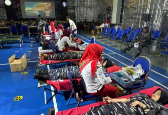 Baksos Donor Darah pada Senin (10/11), mulai pukul 10.30 WIB hingga 14.45 WIB, bertempat di Hanggar Heli KRI Banda Aceh-593.