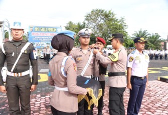 Apel Operasi Zebra Seulawah 2025, dilapangan upacara Mapolres setempat, Senin, (17/11/2025).