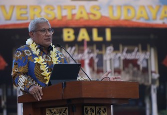 Kepala BNN RI Marthinus Hukom