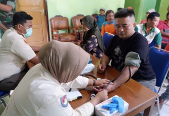 Kodim 0801/Pacitan Gelar Bhakti Kesehatan Dalam Rangka Memperingati Hari Juang TNI AD Ke-80 