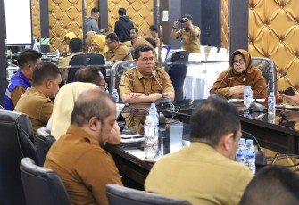 Pemerintah Kabupaten Bintan terus melakukan berbagai upaya strategis sebagai respon dari curah hujan tinggi yang mengguyur wilayah Bintan sejak Jumat pagi (10/01)