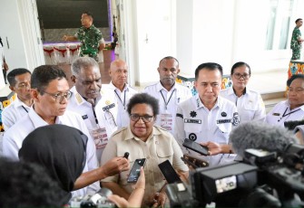 Wakil Menteri Dalam Negeri (Wamendagri) Ribka Haluk 