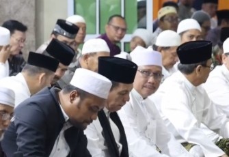 Gema Takbir dan Pesan Keikhlasan Gubernur Ansar Warnai Idul Adha 1446 H di Tanjungpinang