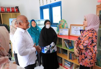 Ketua TP Posyandu Bintan Tinjau Pelaksanaan Bulan Timbang Nasional di Toapaya Utara