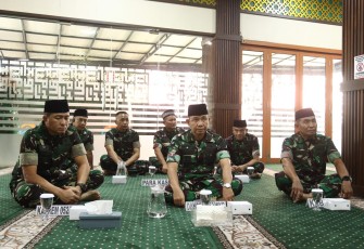 Makorem 052/Wkr Peringati Maulid Nabi SAW