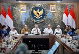 Kemenkop Pastikan Koperasi Sektor Produksi Siap Penuhi Kebutuhan Bahan Baku SPPG 