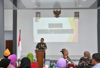 Kodim Ponorogo Gelar Komsos dengan KBT Tingkat Pusat Tahun 2025 Secara Virtual