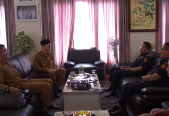 Kepala Kantor Bea Cukai Lhokseumawe, Agus Siswadi, saat melakukan kunjungan audiensi ke Kabupaten Bener Meriah pada Selasa, 15 Juli 2025. 