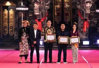 CROSS Hotels & Resorts Dukung Jegeg Bagus Bali 2025: Pariwisata Berkelanjutan dan Pelestarian Budaya