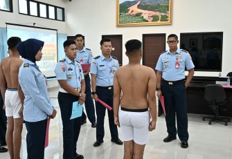 8 Orang Casis Tamtama PK TNI AU Ikuti Pantukhir Daerah di Lanud Raden Sadjad Natuna 