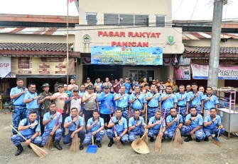 Aksi Bersih Pasar Rakyat Panican, Kamis (18/9)