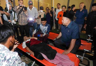 Wakil Ketua DPR RI Cucun Ahmad Syamsurijal melakukan kunjungan lapangan dalam rangka fungsi pengawasan terhadap pelaksanaan Program Makan Bergizi Gratis (MBG) di di Bandung Barat, Jawa Barat, Kamis (25/09/2025)