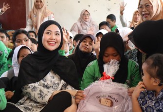 Ketua TP PKK Bintan Hafizha Rahmadhani saat Kunjungi SLB Bintan Sempena Hari Ibu Ke-79 Tahun 2025