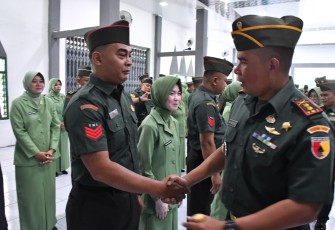 Dandim Ponorogo Pimpin Acara Laporan Korps Kenaikan Pangkat Bintara dan Tamtama Periode 1 April 2025