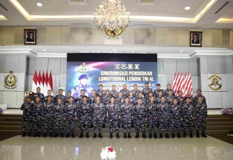 Sinkronisasi Longitudinal Lemdik TNI AL di Surabaya, Jum'at (23/5)