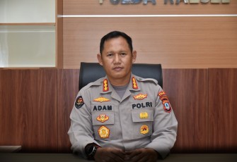 Kabid Humas Polda Kalimantan Selatan Kombes Pol Adam Erwindi, S.I.K., M.H
