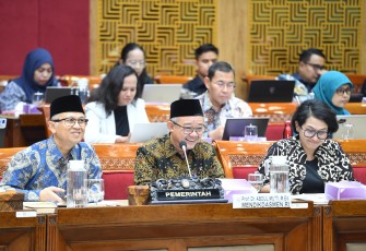 Menteri Pendidikan Dasar dan Menengah (Mendikdasmen), Abdul Mu’ti Raker Dengan Komisi X DPR RI 