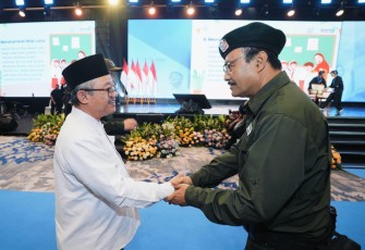 Menteri Pendidikan Dasar dan Menengah (Mendikdasmen), Abdul Mu’ti, menyampaikan bahwa Sekolah Rakyat akan menerapkan pendekatan Multi-Entry Multi-Exit (MEME)