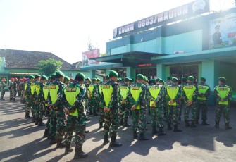 Ratusan Prajurit TNI Gelar Apel Siaga dan Pengamanan Objek Vital di Madiun
