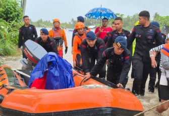 Banjir dan Longsor melanda Bali Polri Kerahkan Personel Bantu Penanganan