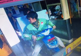 Modus Jaket Ojol Palsu, Dua Pria Nekat Curi AC Mal Tambora karena kebutuhan Ekonomi