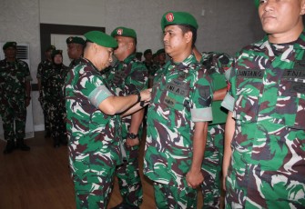 Dandim 0315/Tanjungpinang Pimpin Upacara Korp Raport Kenaikan Pangkat Personel