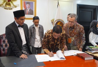 Bank Jatim MoU Kementerian Haji dan Umrah RI
