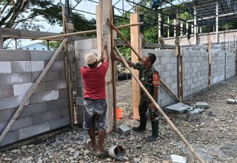 Babinsa Koramil 0801/03 Arjosari Kawal Pembangunan KDMP