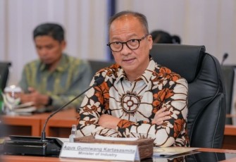 Menperin Agus Gumiwang Kartasasmita 