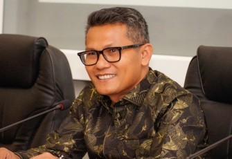 Juru bicara Kemenperin Febri Hendri Antoni Arif