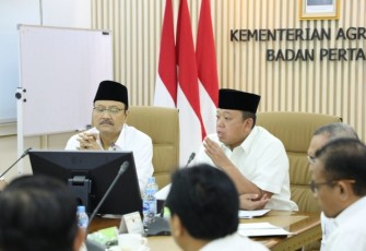 Mensos Saifullah Yusuf bersama Menteri ATR/BPN Nusron Wahid di Jakarta, Rabu (30/4)
