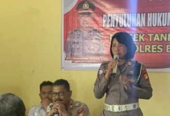 Kasatlantas Polres Barru AKP Ida Ayu