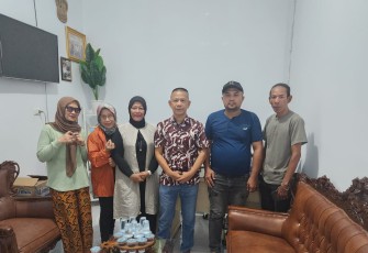 Ketua Pewarta Polrestabes Medan Poto Bersama Anggota Usai Jumat Barokah.