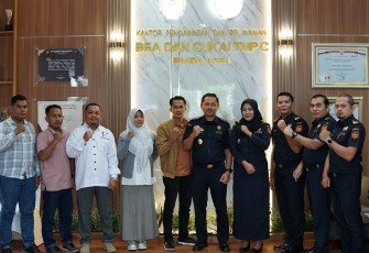 Foto bersama 