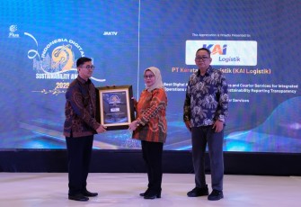 KAI Logistik Raih Penghargaan Indonesia Digital Sustainability Awards 2025