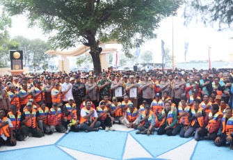 Kapolda Metro Jaya Gandeng 1.000 Nelayan Jaga Laut Jakarta