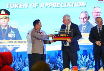 Kapolri saat Terima Kunjungan Sekjen ITUC