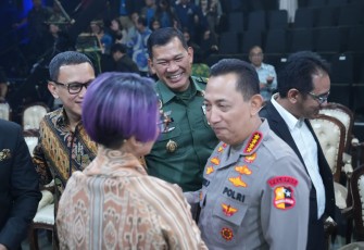 Kapuspen TNI Mayjen TNI Kristomei Sianturi mewakili Panglima TNI saat menghadiri acara Gala Literasi Nusantara