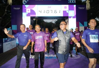 Pangdam Mayjen Piek saat Ikuti Semarak Adhyaksa Internasional Run 