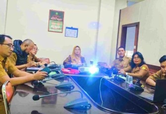 Pemerintah Kota Tanjungpinang saat mengikuti Rapat Koordinasi Pengendalian Inflasi