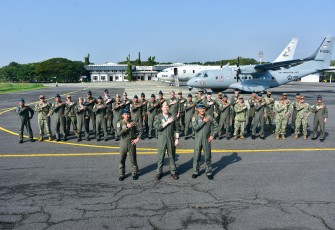 Surveillance Exercise (SURFEX) secara terkoordinasi dengan pesawat P-8A Poseidon milik Angkatan Laut Amerika Serikat (US Navy). 