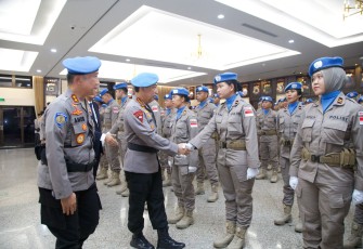 Kapolri saat Lepas Satgas FPU 7 MINUSCA dalam Misi Perdamaian PBB di Afrika Tengah, 25 September 2025 