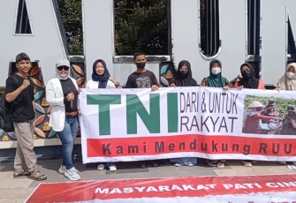 Orasi Masyarakat Pati Cinta Damai 