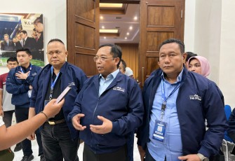 Sekretaris Jenderal Partai Demokrat, Herman Khaeron usai memberikan pembekalan pada Rabu, 27 Agu 2025.