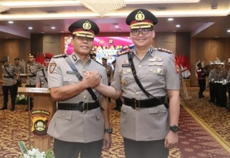 Sertijab Kapolres Ogan Kemering Ulu (Oku) digelar di kantor Mapolda Sumsel (Auditorium Lantai 7 Gedung  Utama Presisi Polda Sumsel) pada hari Senin 24 Maret 2025