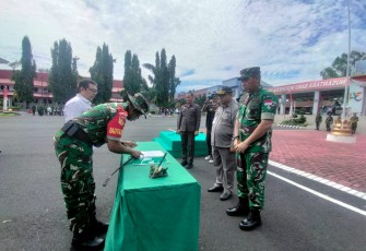Kodim 1310/Bitung gelar upacara pembukaan TMMD Ke-123 tahun 2025 yang di laksanakan di lapangan pemerintah Kota Bitung, Rabu (19/2)