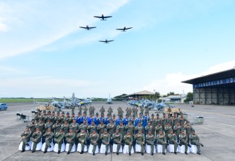 Tradisi Admiral Inspection