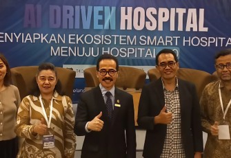 Roadshow bertajuk “AI Driven Hospital: Menuju Hospital 5.0 yang Aman dan Efisien”.