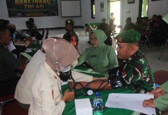 Kodim 0806 Gelar Pengobatan Gratis bagi Prajurit dan Warga