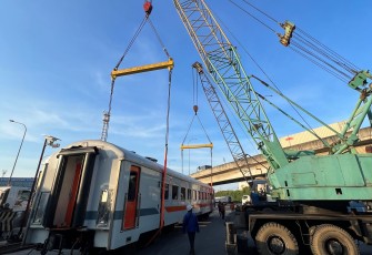 KAI Logistik Distribusikan 22 Kereta dari Jawa ke Sumatera